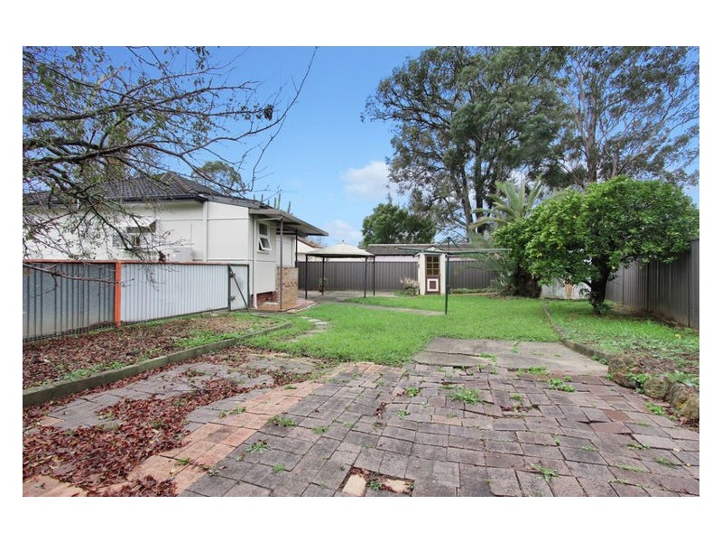 House 10 Selby Place, Blacktown NSW 2148