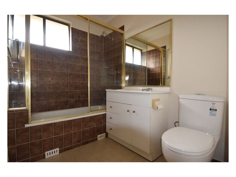 24/25 Mantaka Street, Blacktown NSW 2148