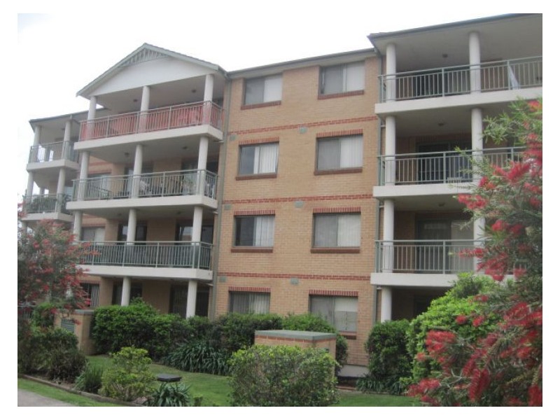 30/11-13 Fourth Ave,, Blacktown NSW 2148