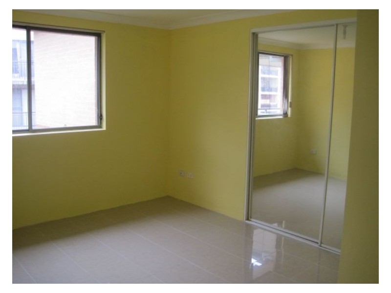 30/11-13 Fourth Ave,, Blacktown NSW 2148