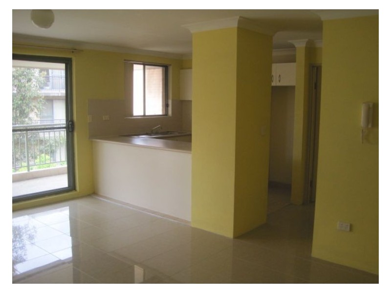 30/11-13 Fourth Ave,, Blacktown NSW 2148