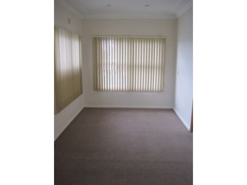 16 Glamorgan Street, Blacktown NSW 2148