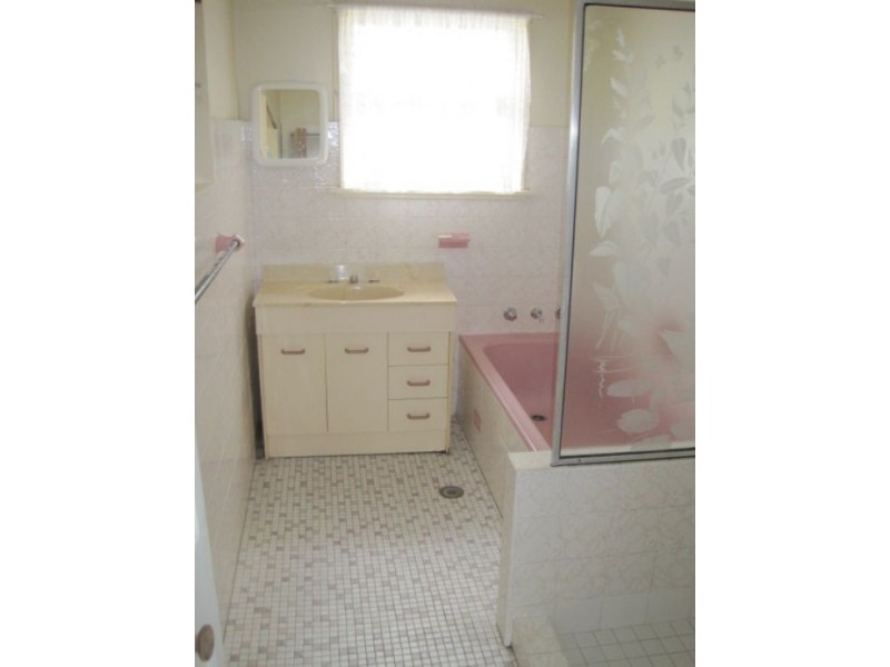 16 Glamorgan Street, Blacktown NSW 2148