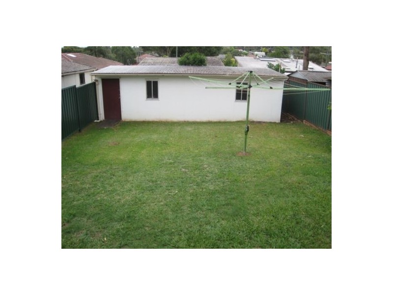 16 Glamorgan Street, Blacktown NSW 2148