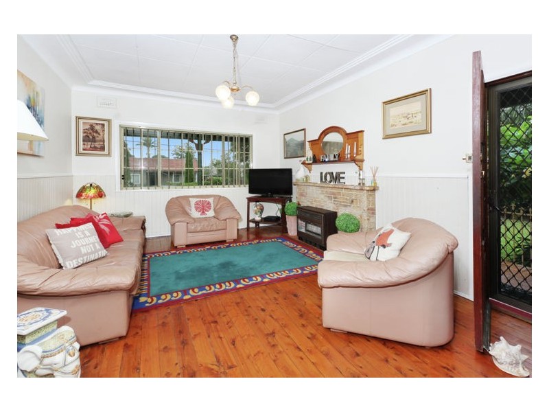 44 Dunstable Road, Blacktown NSW 2148