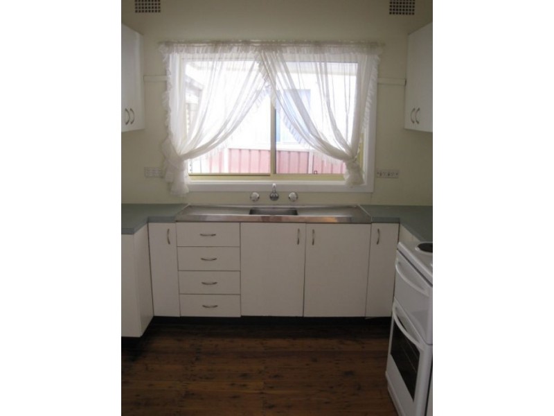 House 27 Sutton Street, Blacktown NSW 2148