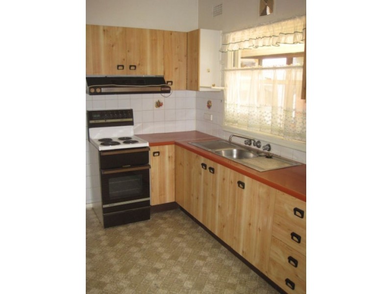 122 Stephen Street, Blacktown NSW 2148