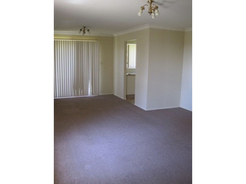 18 Newnham Street, Dean Park NSW 2761