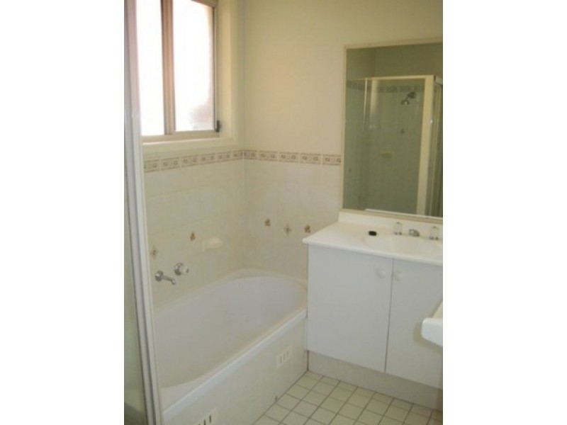 18 Newnham Street, Dean Park NSW 2761