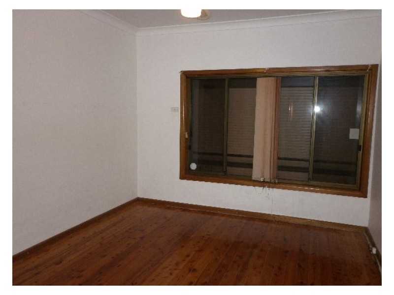 28 Railway Pde, Blacktown NSW 2148