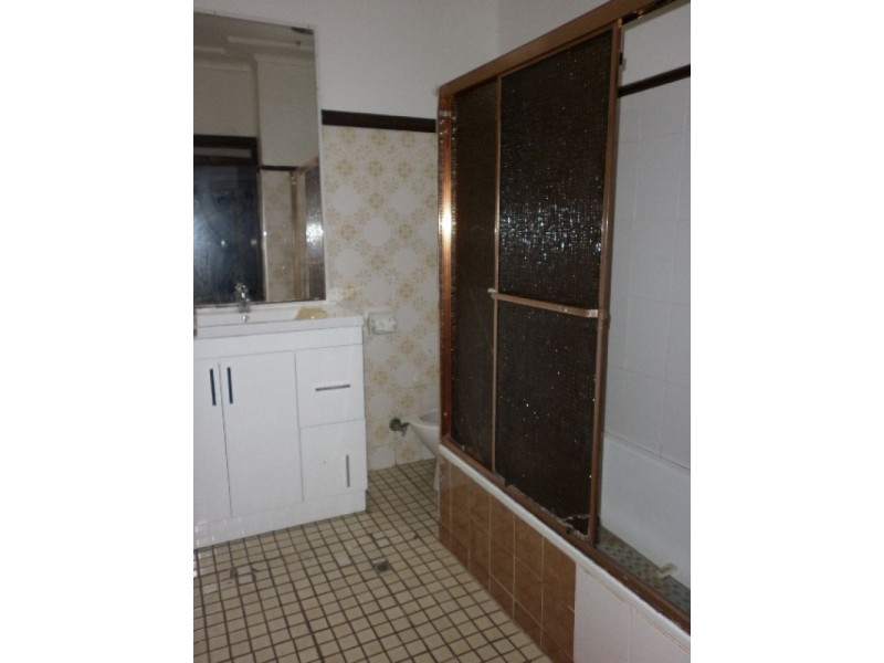 28 Railway Pde, Blacktown NSW 2148