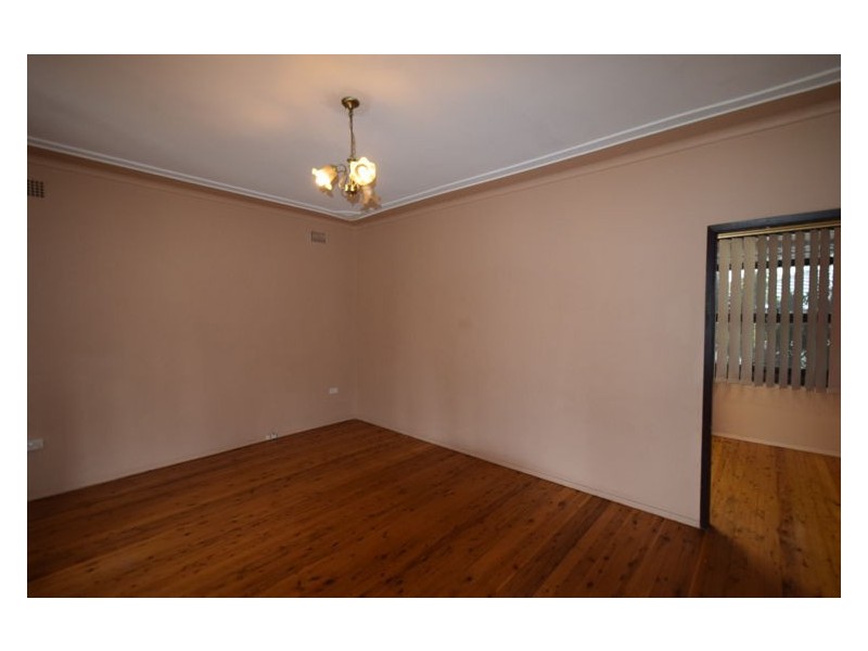 32 Kirkman Road, Blacktown NSW 2148