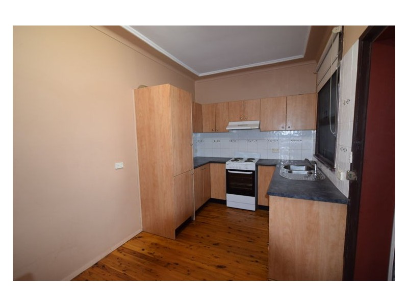 32 Kirkman Road, Blacktown NSW 2148