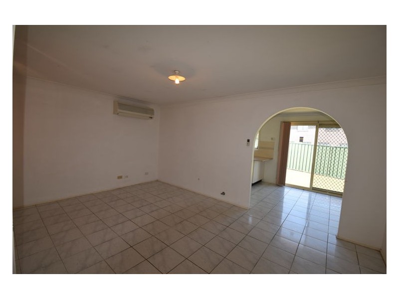 3/114 Armitage Drive, Glendenning NSW 2761