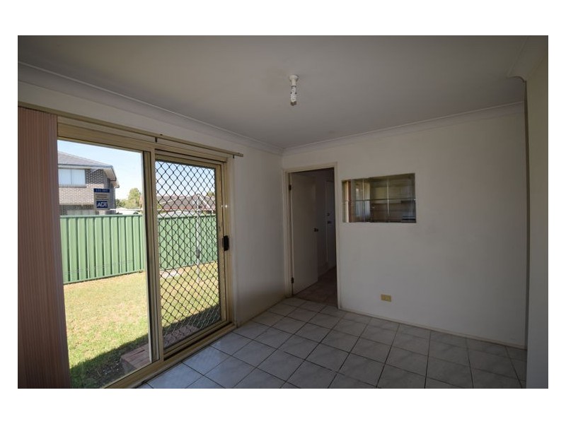 3/114 Armitage Drive, Glendenning NSW 2761