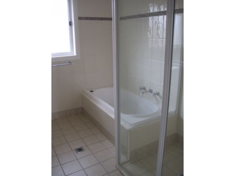 98 Norman Street, Prospect NSW 2148