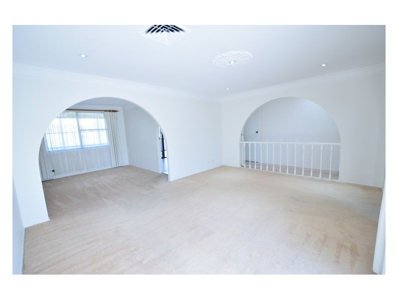 House 63 Cowley Crescent, Prospect NSW 2148