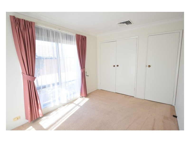 House 63 Cowley Crescent, Prospect NSW 2148