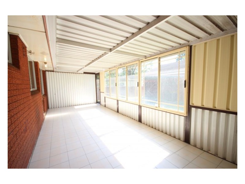 65 Leabons Lane, Seven Hills NSW 2147