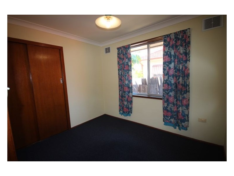 65 Leabons Lane, Seven Hills NSW 2147