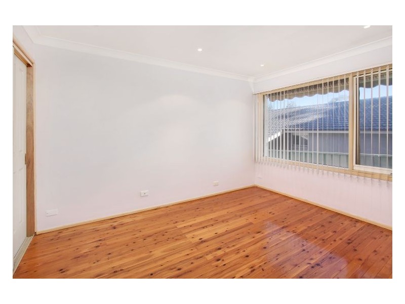 8 Harrod Street, Prospect NSW 2148