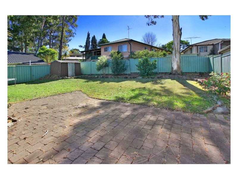 8 Harrod Street, Prospect NSW 2148