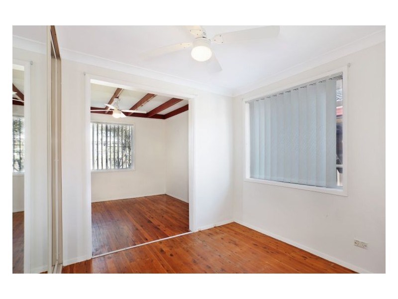 House 18 Yale Place, Blacktown NSW 2148