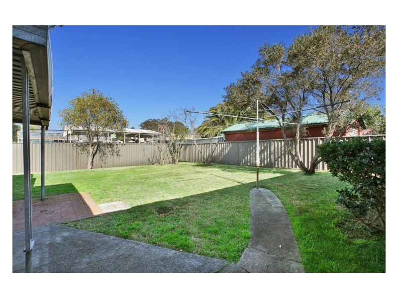 House 18 Yale Place, Blacktown NSW 2148