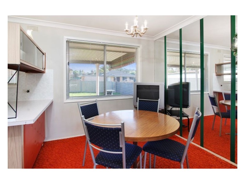 100 Mississippi Road, Seven Hills NSW 2147