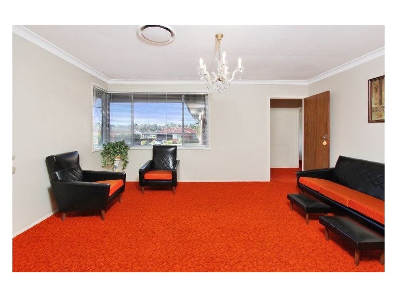 100 Mississippi Road, Seven Hills NSW 2147