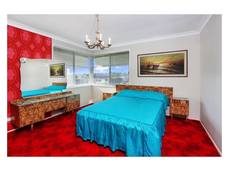 100 Mississippi Road, Seven Hills NSW 2147