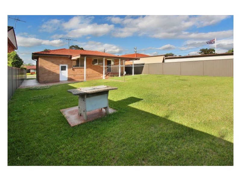 100 Mississippi Road, Seven Hills NSW 2147