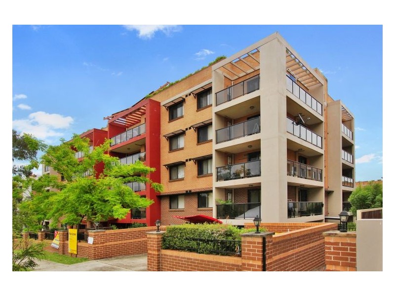 4/8-14 Oxford Street, Blacktown NSW 2148
