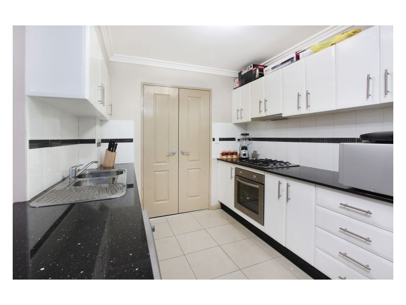 4/8-14 Oxford Street, Blacktown NSW 2148