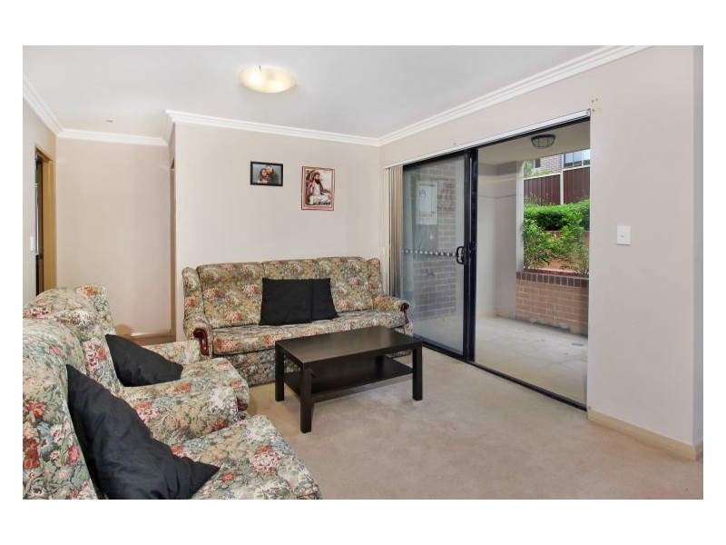 4/8-14 Oxford Street, Blacktown NSW 2148