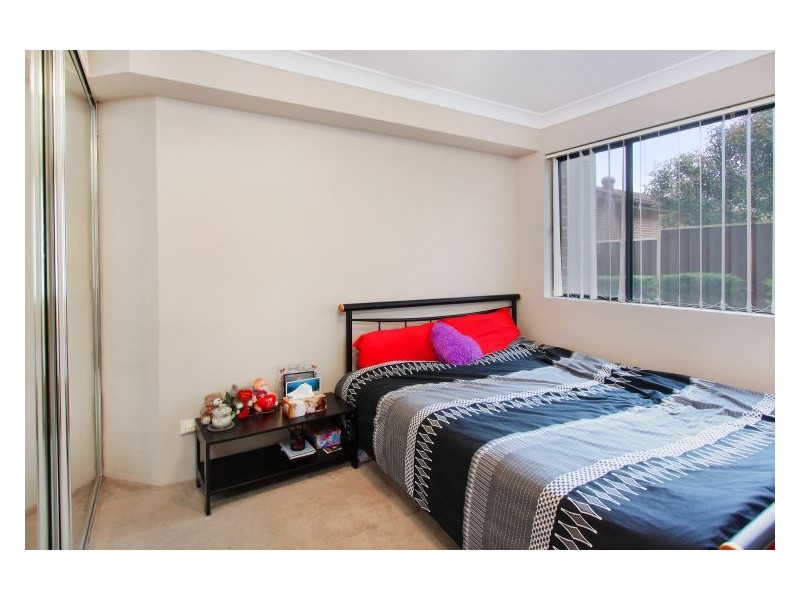 4/8-14 Oxford Street, Blacktown NSW 2148