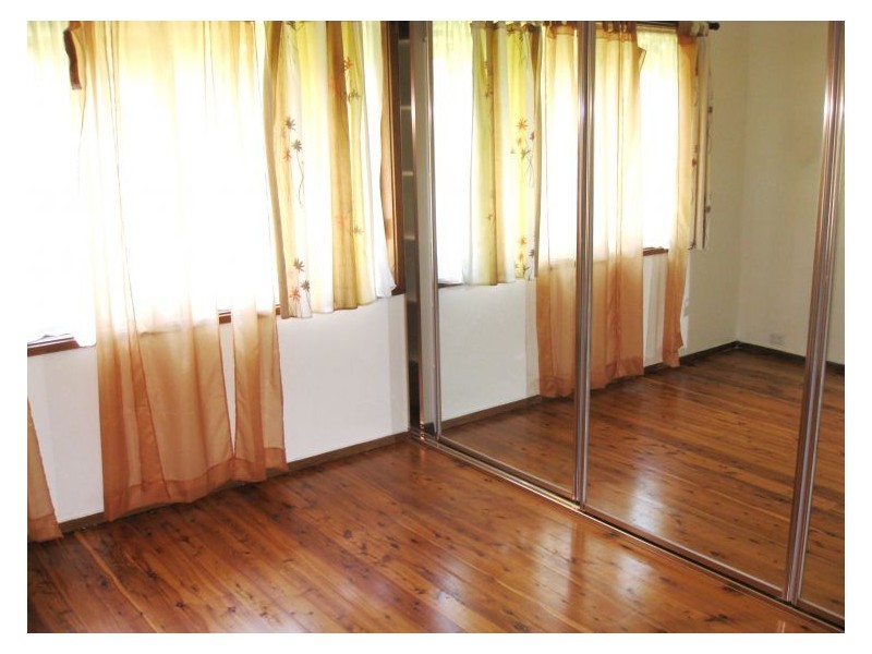 1 Canton Street, Kings Park NSW 2148