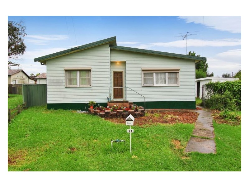 39 Sparkle Avenue, Blacktown NSW 2148