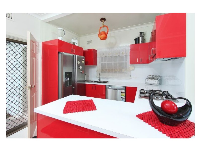 39 Sparkle Avenue, Blacktown NSW 2148