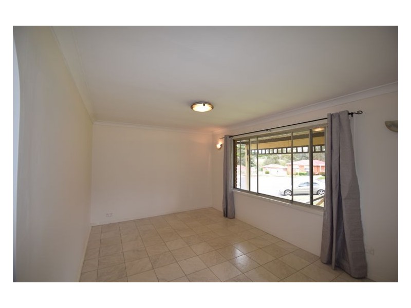 14 Desley Crescent, Prospect NSW 2148