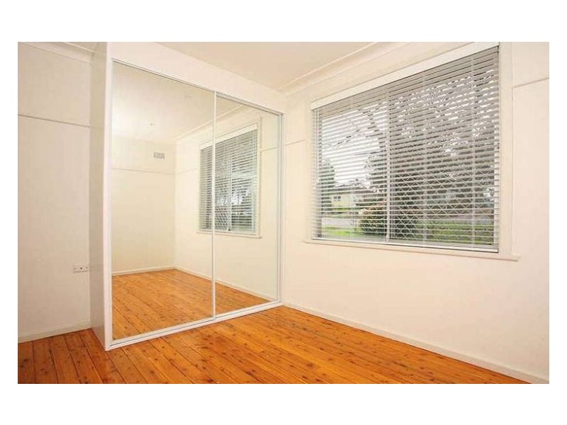 38 Lucas Road, Seven Hills NSW 2147