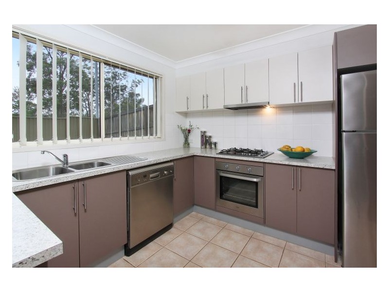 23 Tree Top Circuit, Quakers Hill NSW 2763