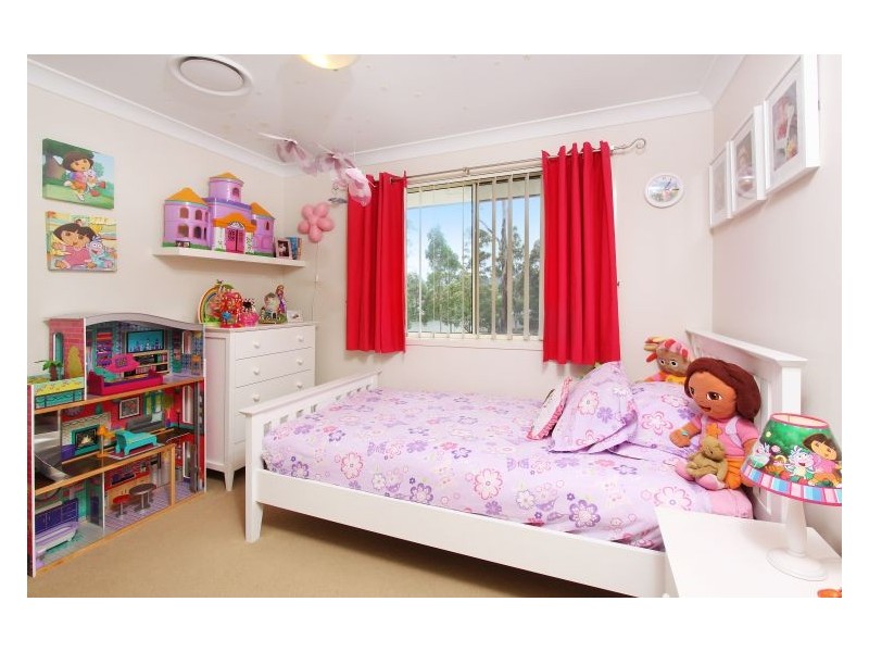 23 Tree Top Circuit, Quakers Hill NSW 2763