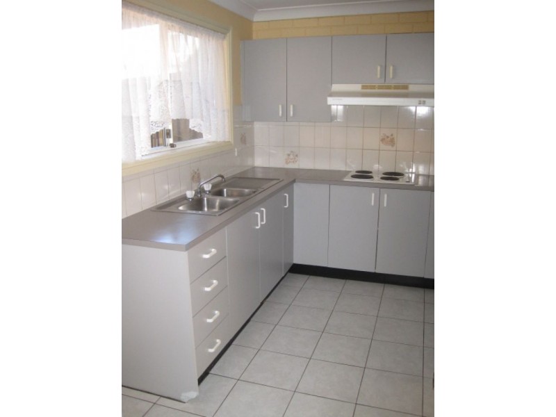 9/24  Upwey Street,, Prospect NSW 2148