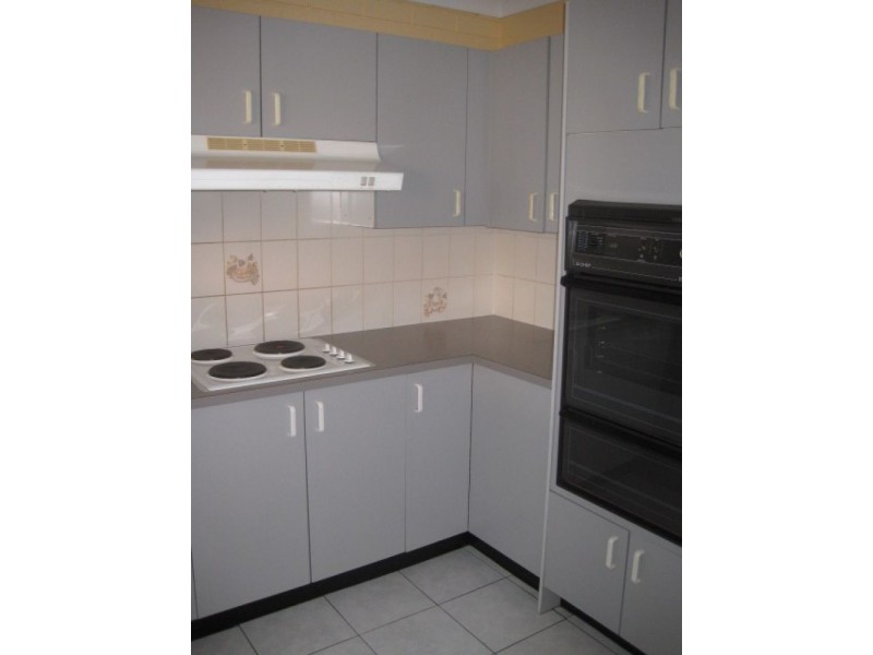 9/24  Upwey Street,, Prospect NSW 2148