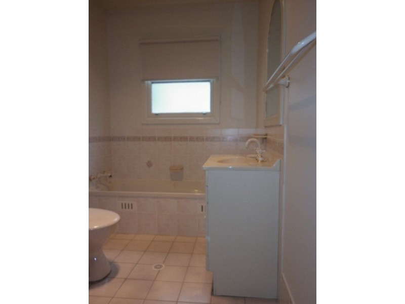 14 Tara Road,, Blacktown NSW 2148