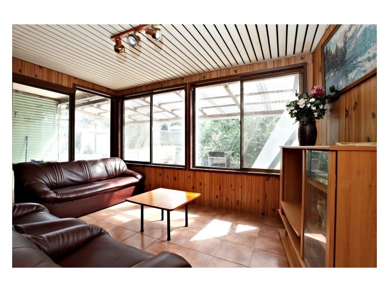 7 Charlton Road, Lalor Park NSW 2147