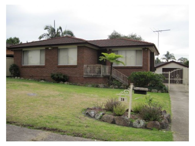 House 18  Heath Street,, Prospect NSW 2148