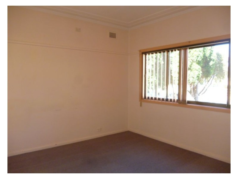 House 19 Clifton Street, Blacktown NSW 2148