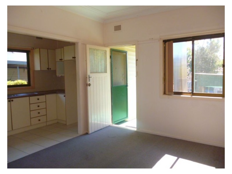 House 19 Clifton Street, Blacktown NSW 2148